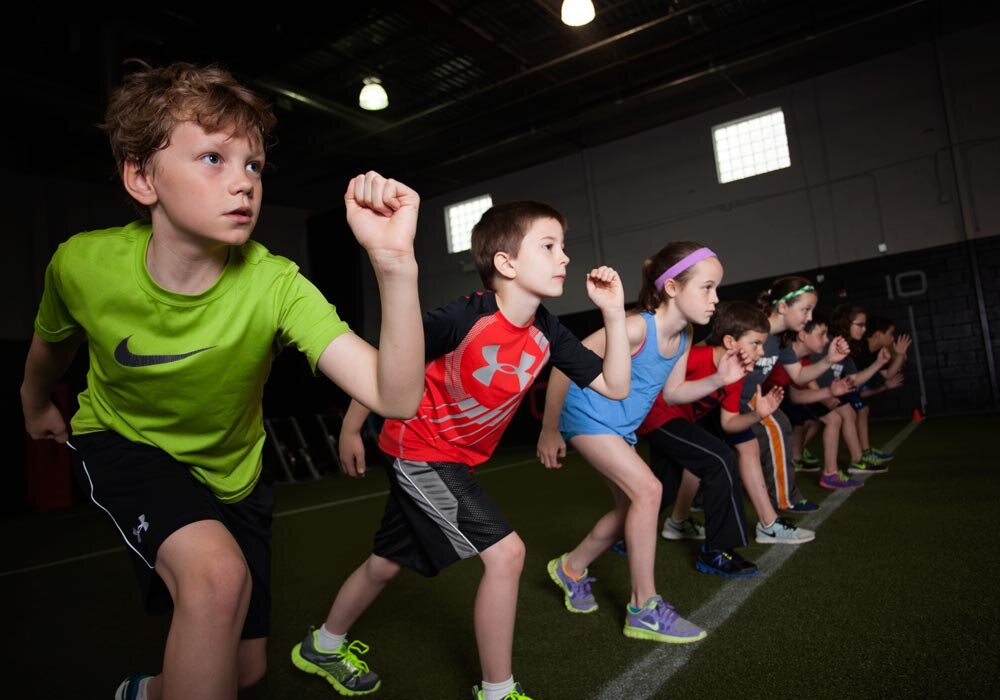 children in starting line for race